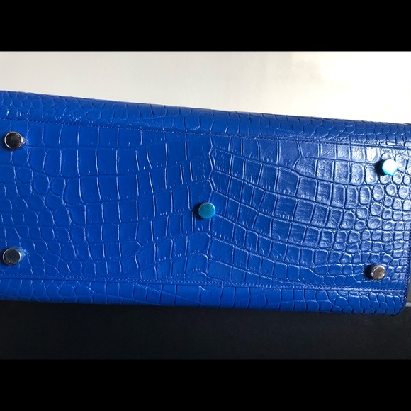 Saint Laurent - Picture 4 of 7